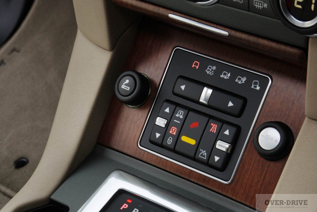 לנד רובר דיסקברי 4