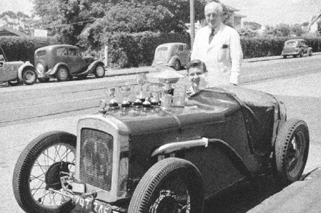 אוסף גביעים נאה לילד בן 14...