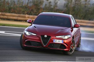 אלפא רומיאו ג'וליה