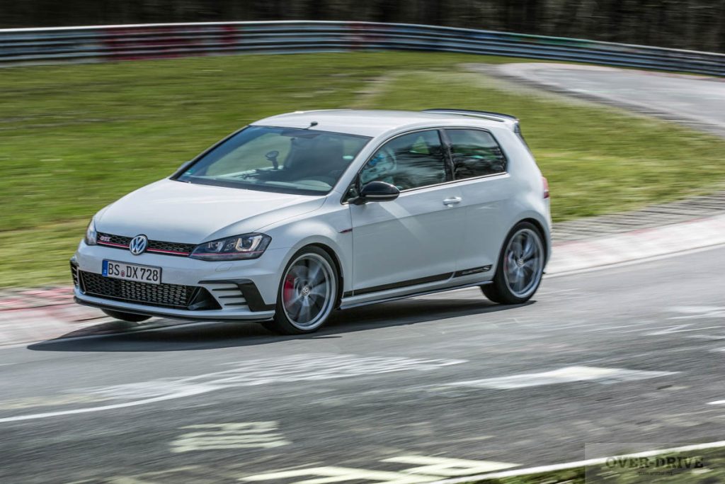 פולקסוואגן גולף GTI