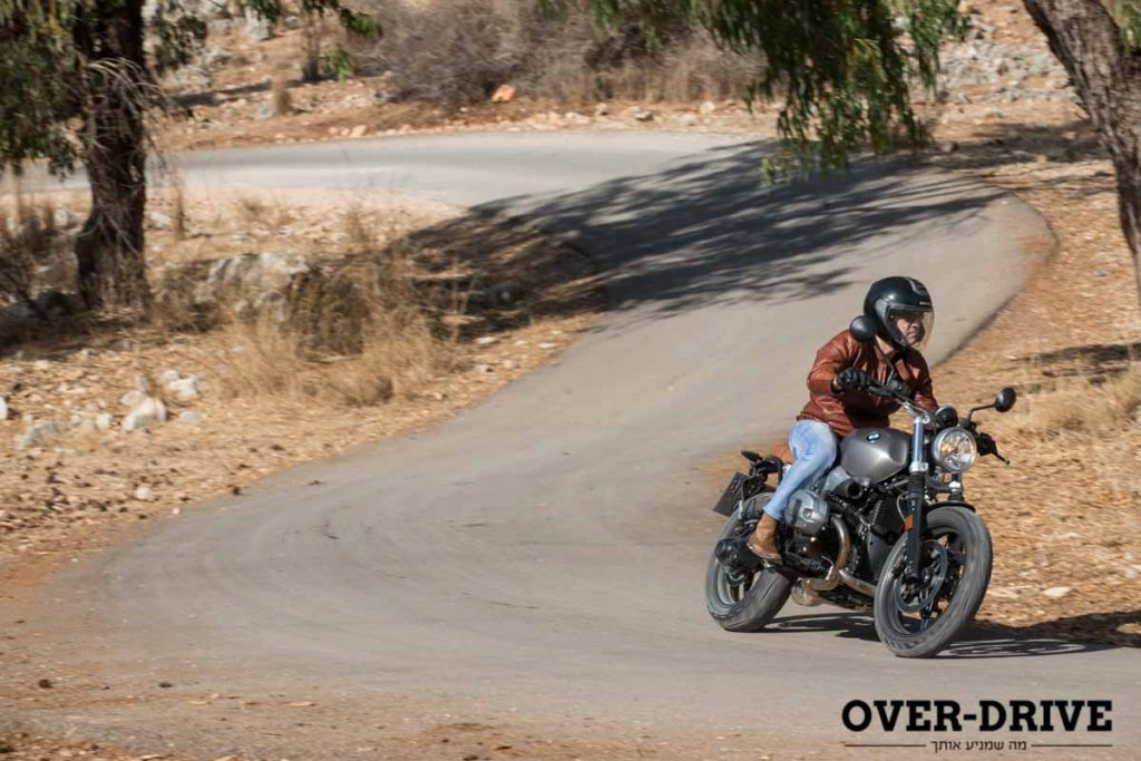 חמישה מול אחד. החמישה מנצחים. צילום: בני דויטש