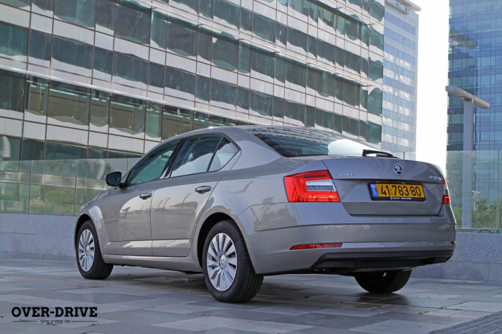 סקודה אוקטביה