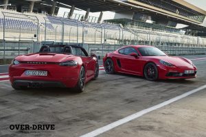 פורשה 718 GTS