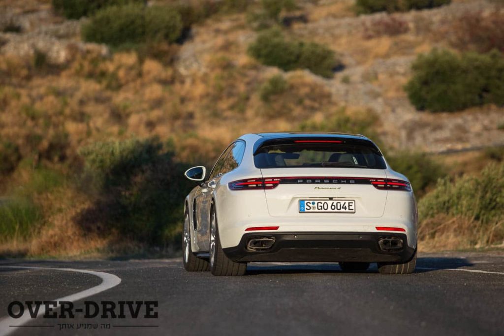 פורשה פנמרה ספורט טוריזמו