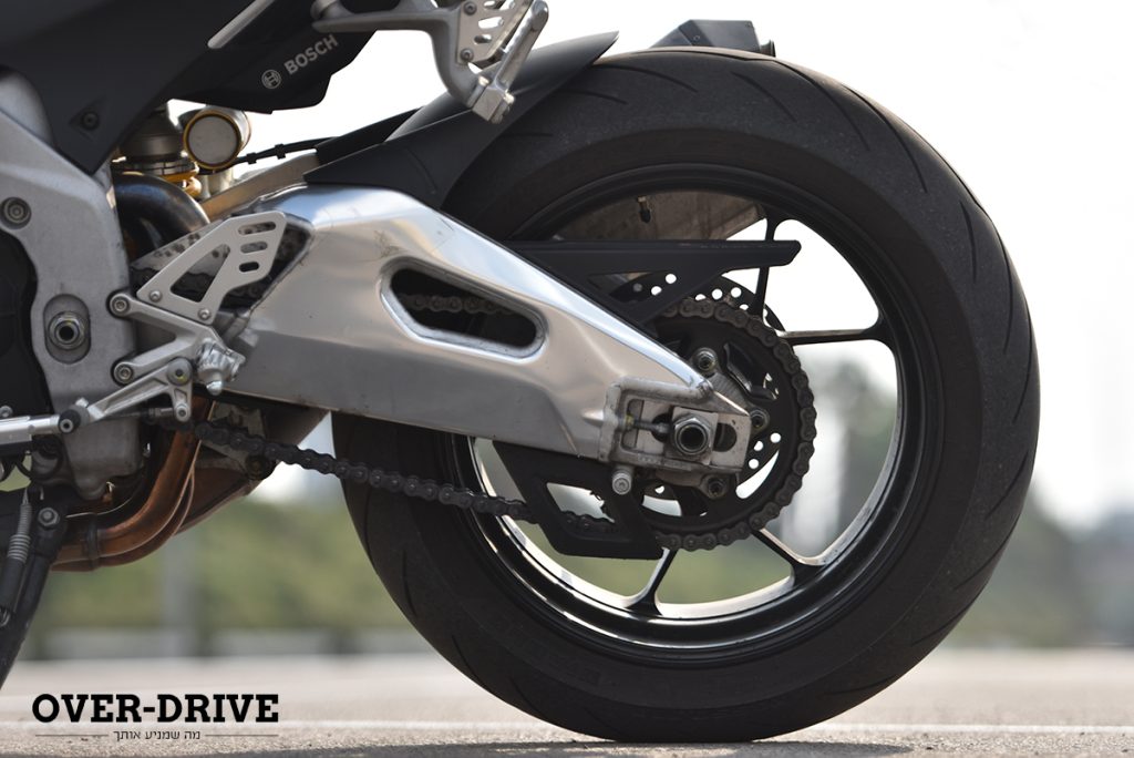 אפריליה טואנו