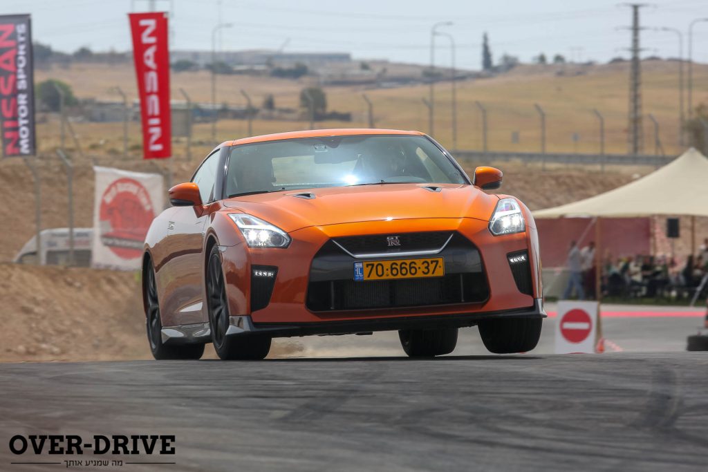 ניסאן ספורט