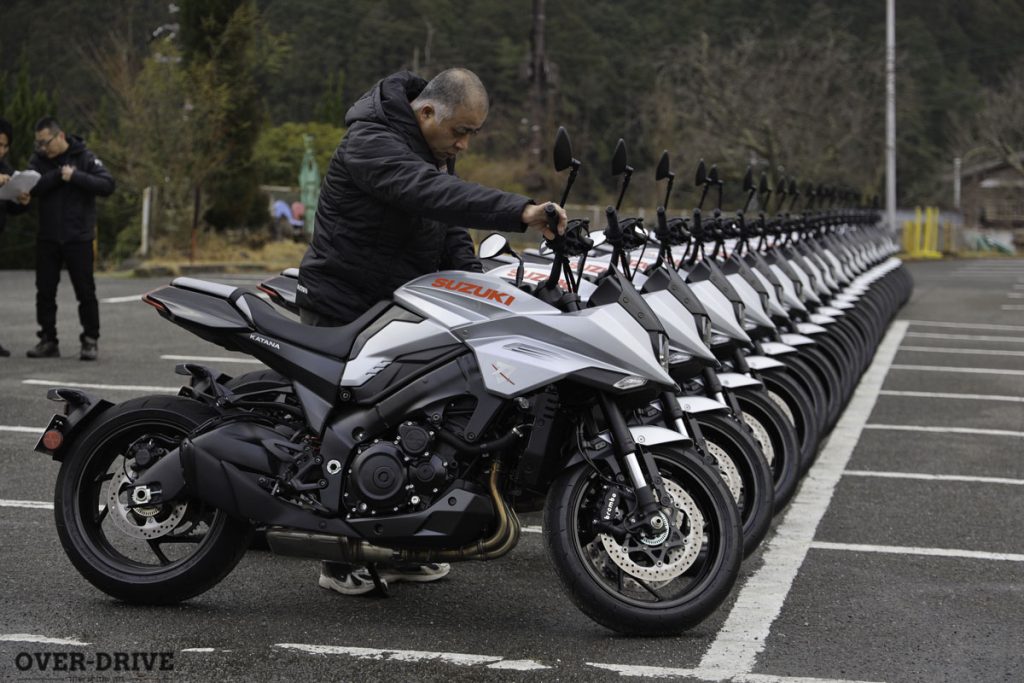 סוזוקי קאטאנה במבחן (השקה עולמית): בעזרת השם
