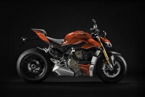 דוקאטי סטריטפייטר V4