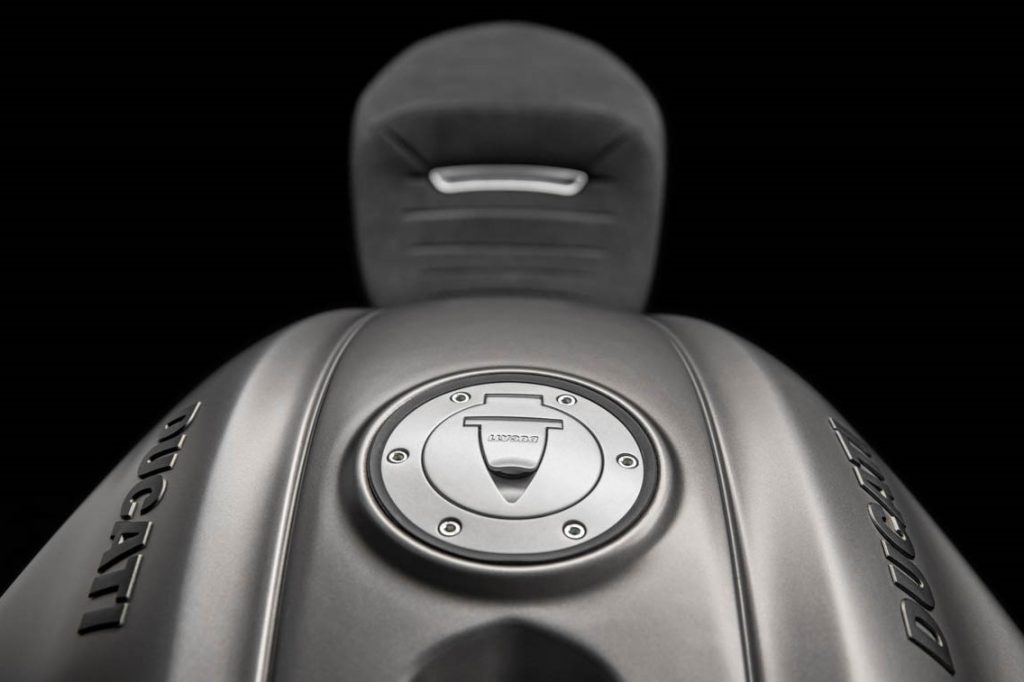 דוקאטי דיאבל (מבחן): משחקים עם השטן