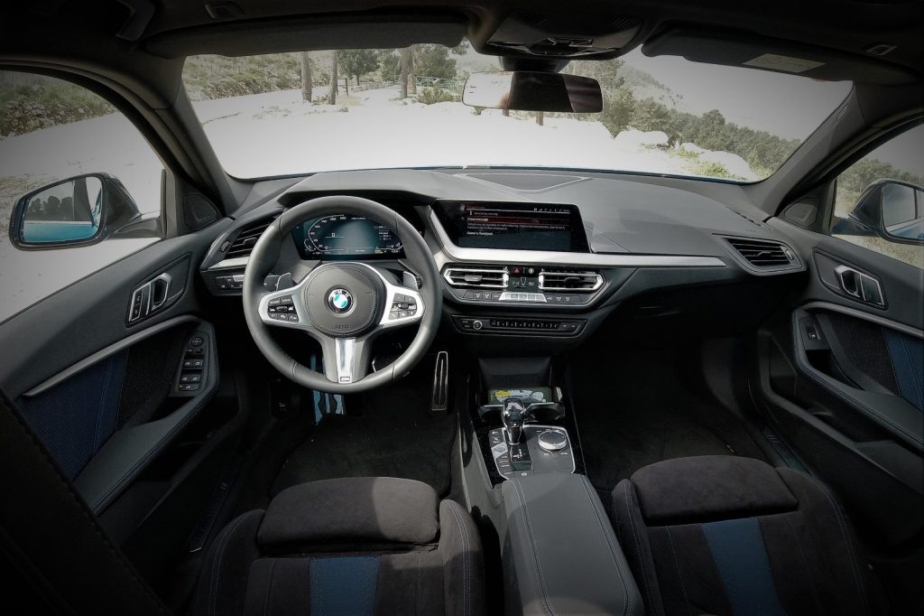 ב.מ.וו M135i במבחן: שינוי כיוון