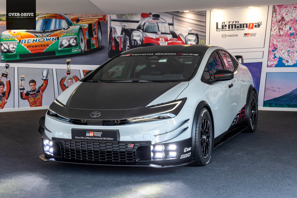 טויוטה פריוס