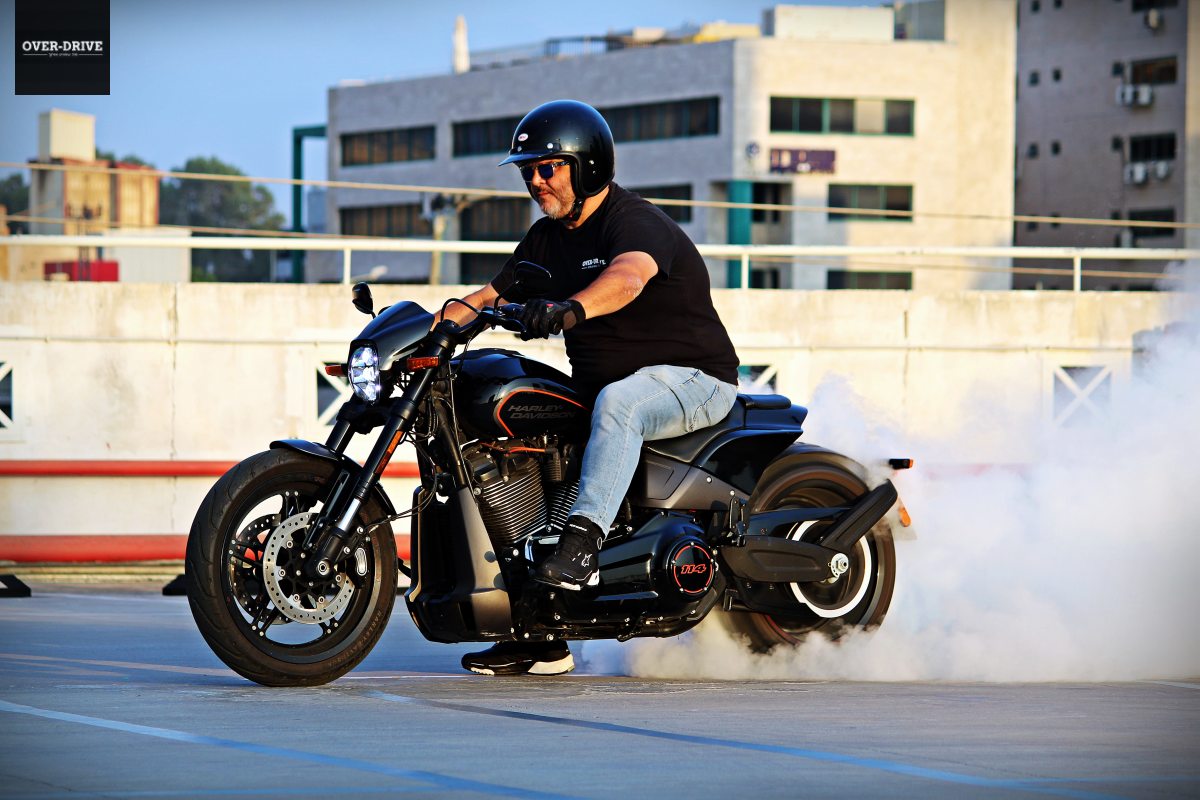 הארלי דיווידסון FXDR