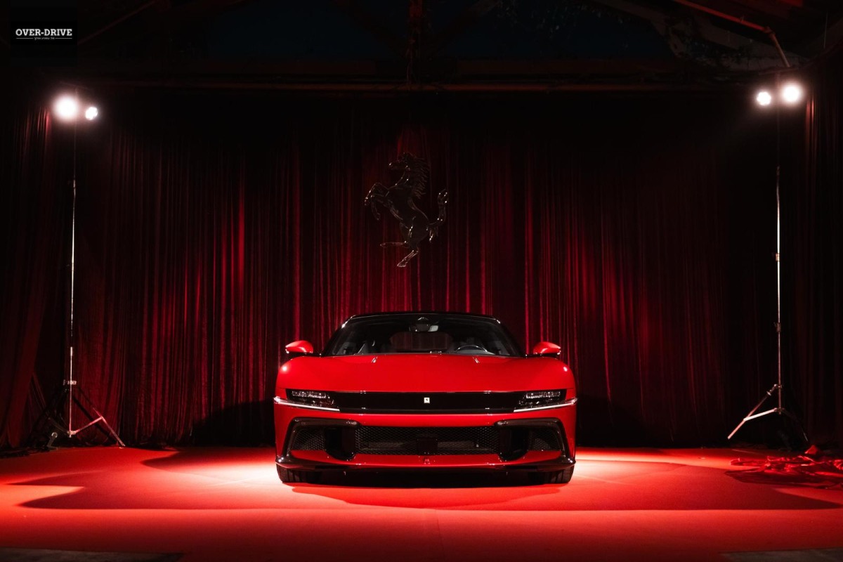 פרארי 12 צלינדרי