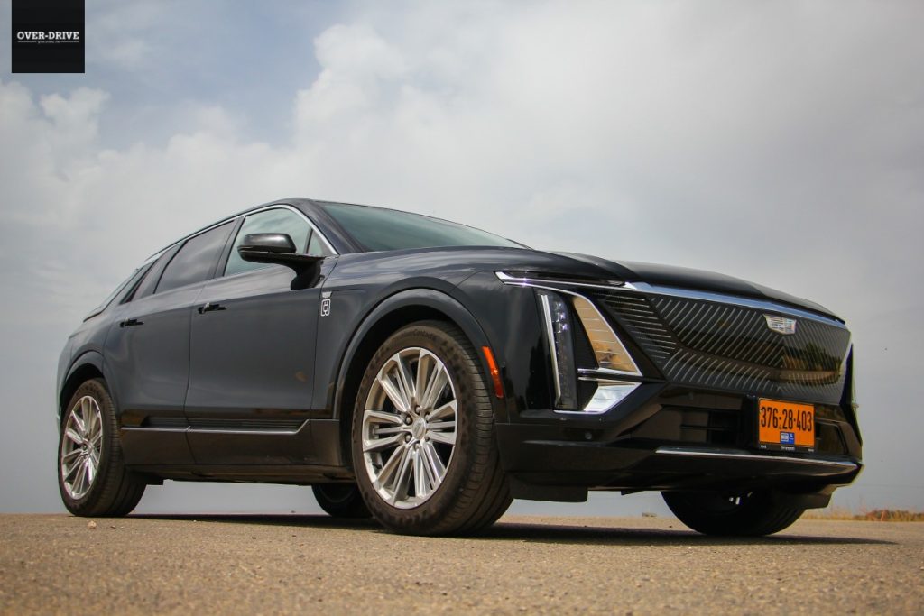 קאדילאק ליריק