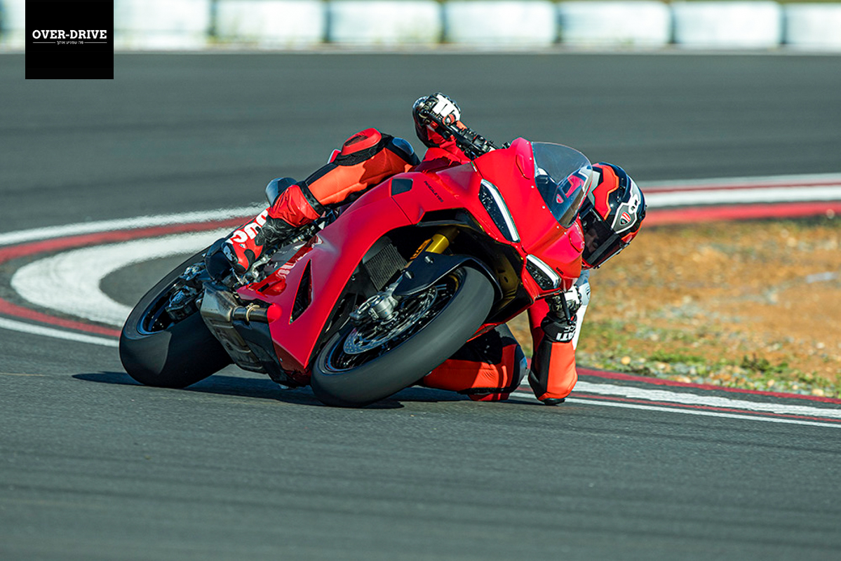 דוקאטי פניגאלה V2 S