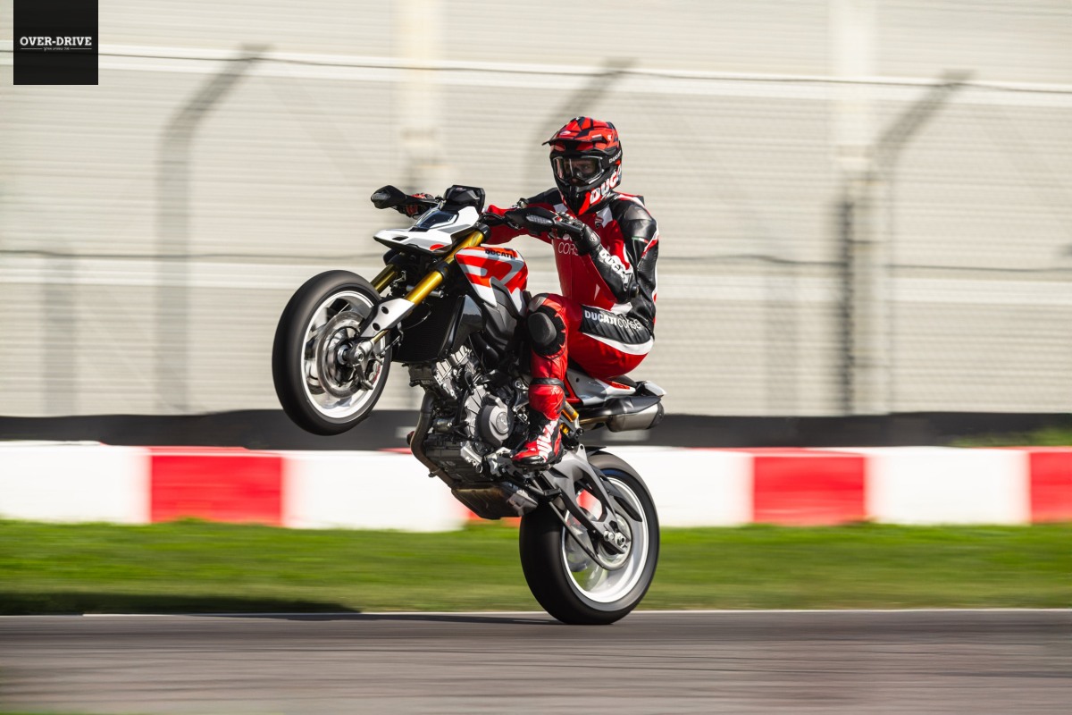 דוקאטי היפרמוטארד V2