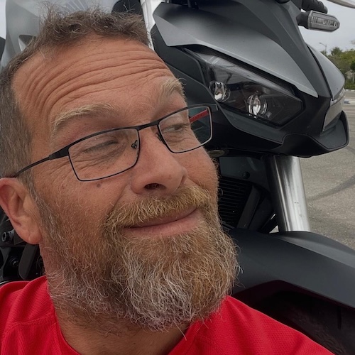 תמונה של אלי פנגס