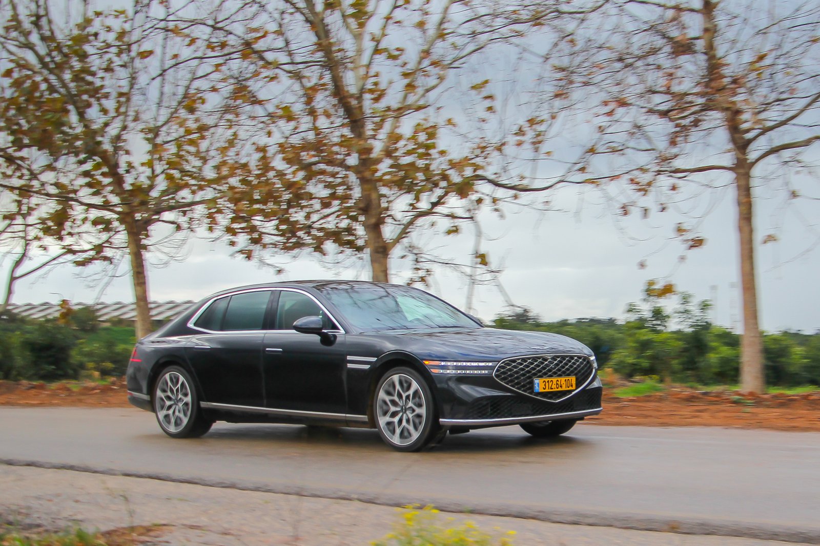 ג'נסיס G90